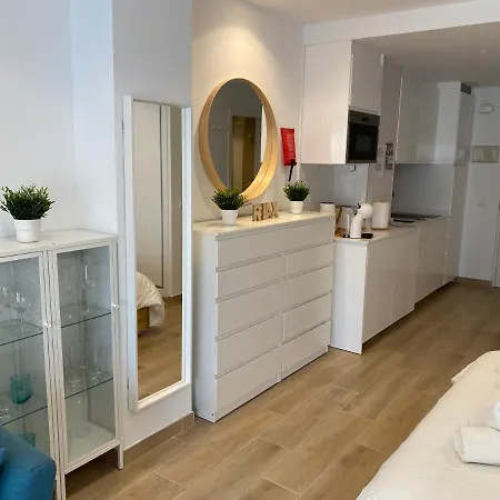 Apartment Benal Beach Studio 102